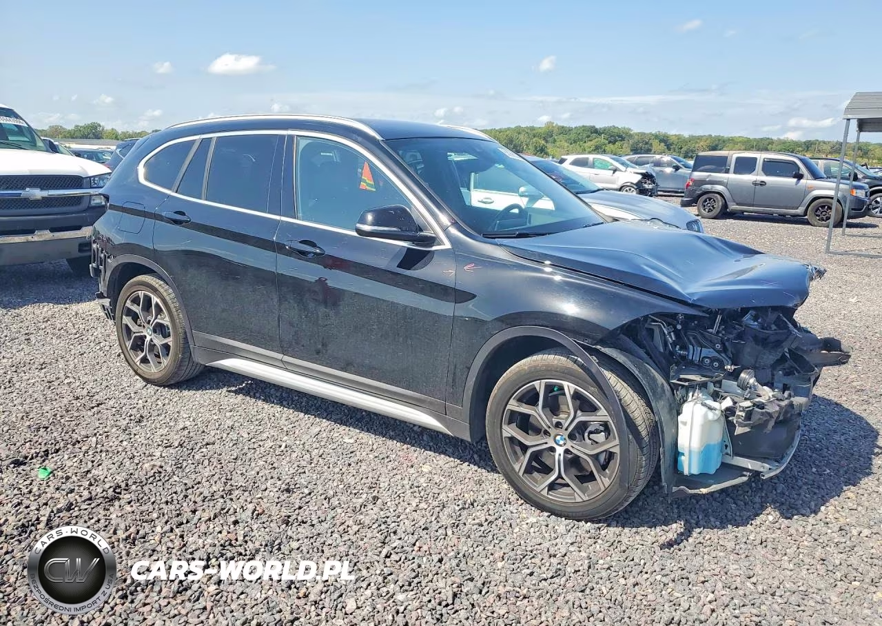 2021 BMW X1 xDrive28I VIN:WBXJG9C03M5T55840 - 4