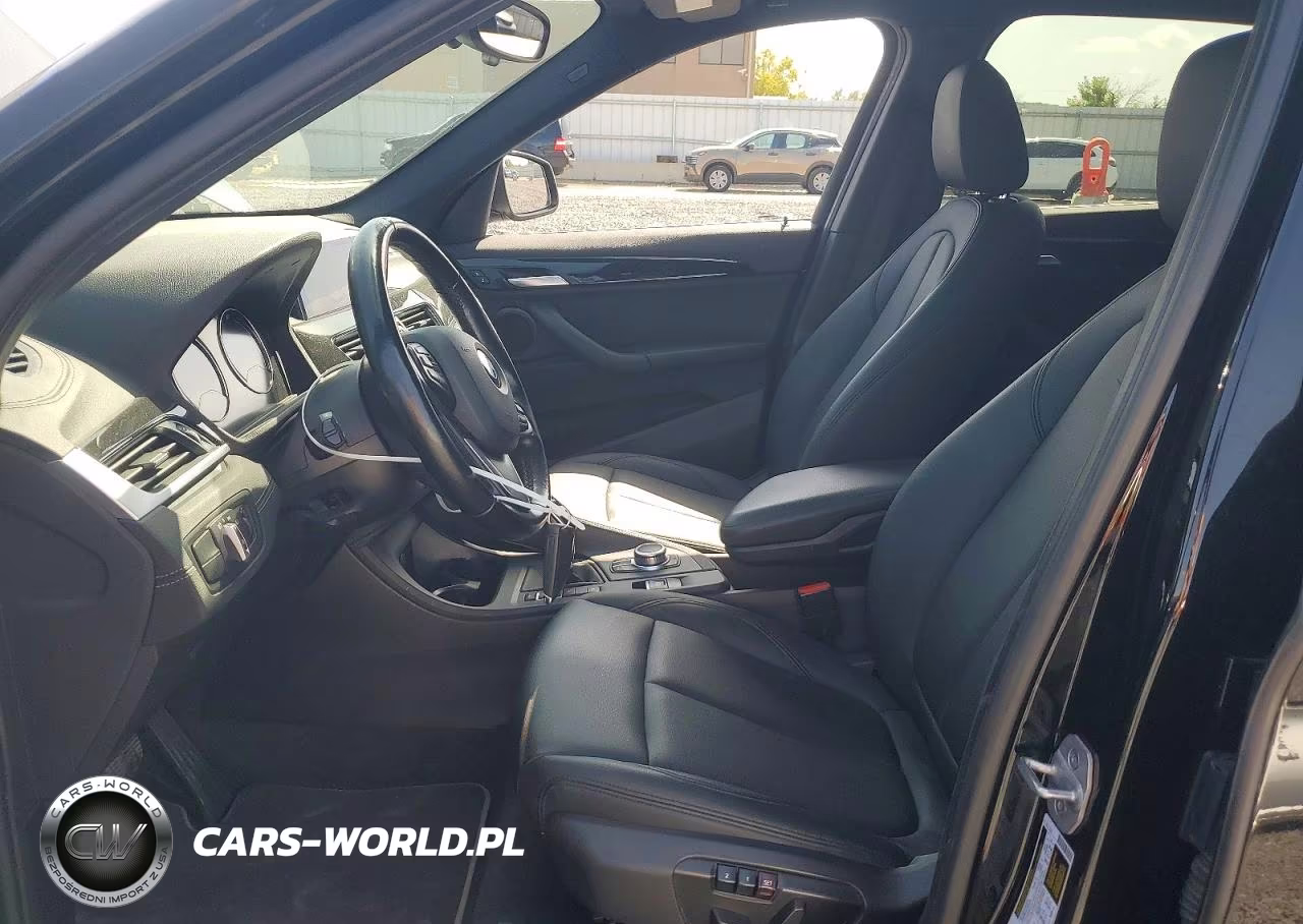 2021 BMW X1 xDrive28I VIN:WBXJG9C03M5T55840 - 7