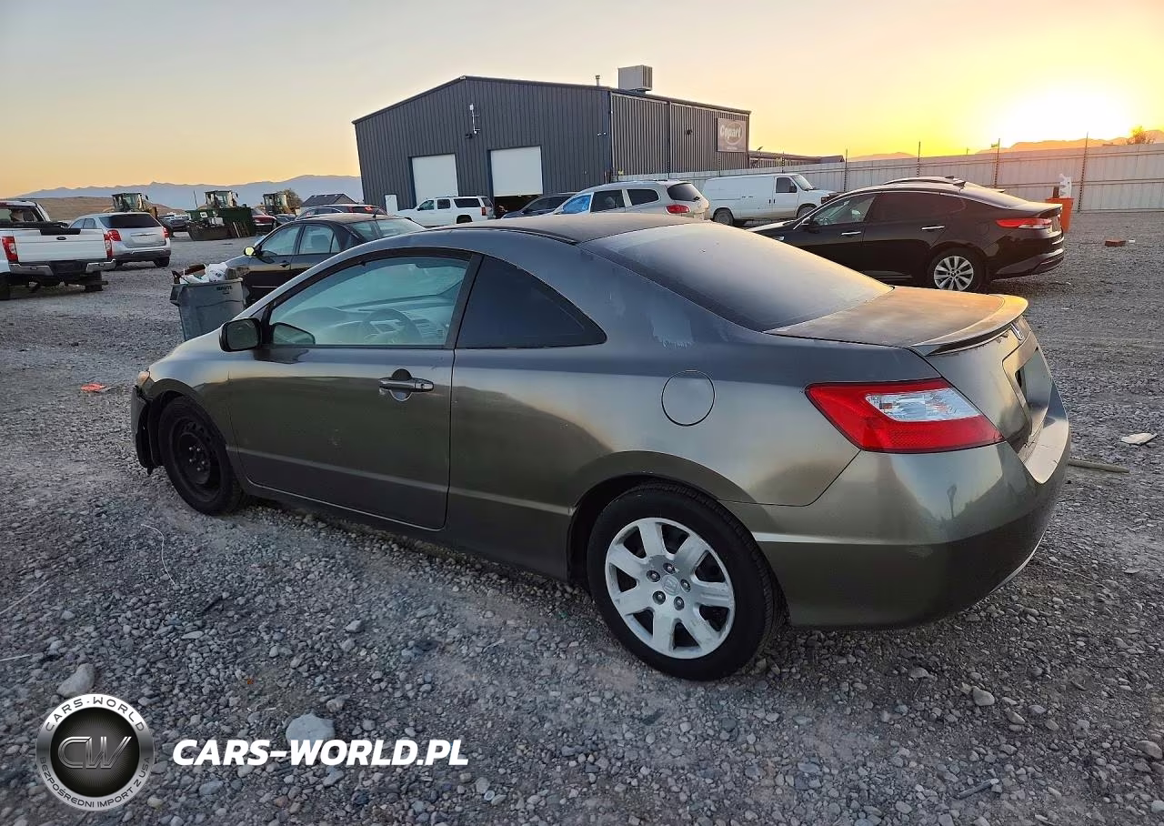 2007 Honda Civic Lx VIN:2HGFG11657H584935 - 2