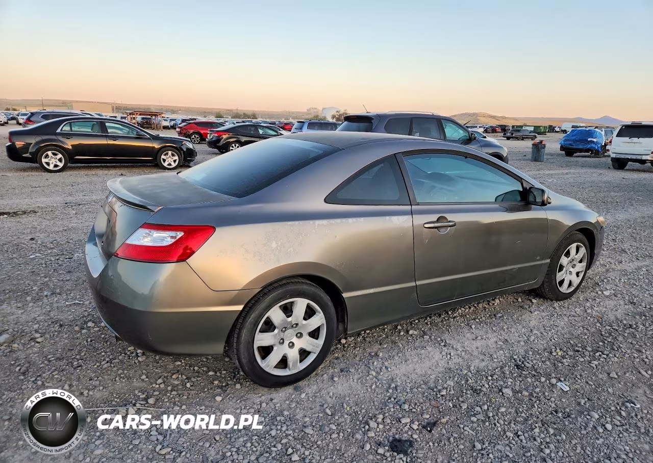 2007 Honda Civic Lx VIN:2HGFG11657H584935 - 3