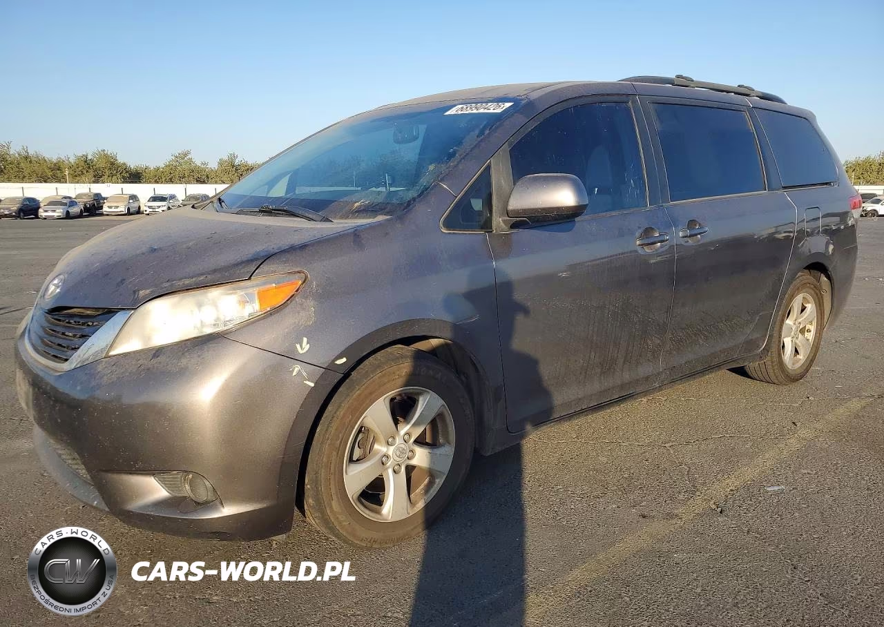 2012 Toyota Sienna Le