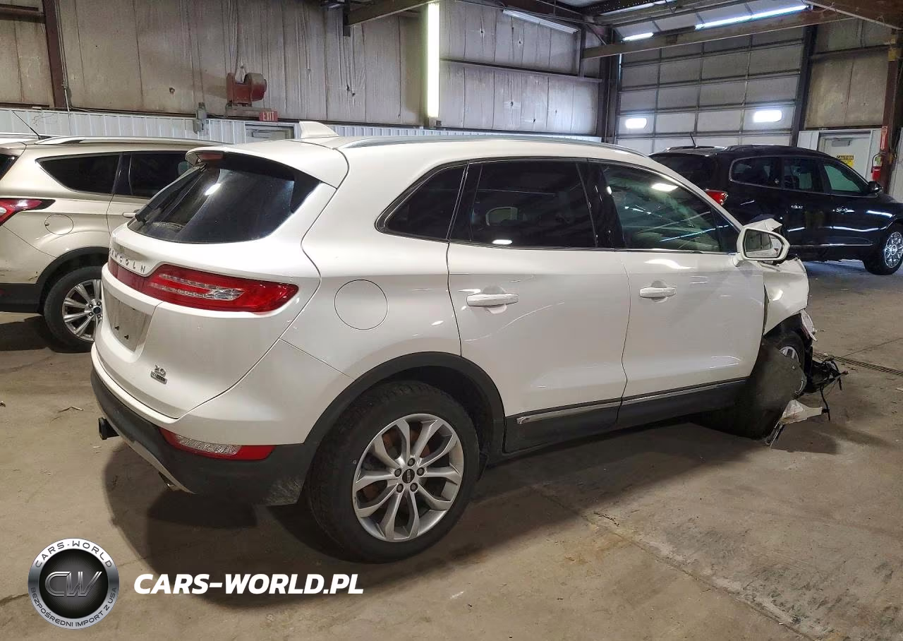 2016 Lincoln Mkc Select VIN:5LMCJ2C90GUJ28735 - 3