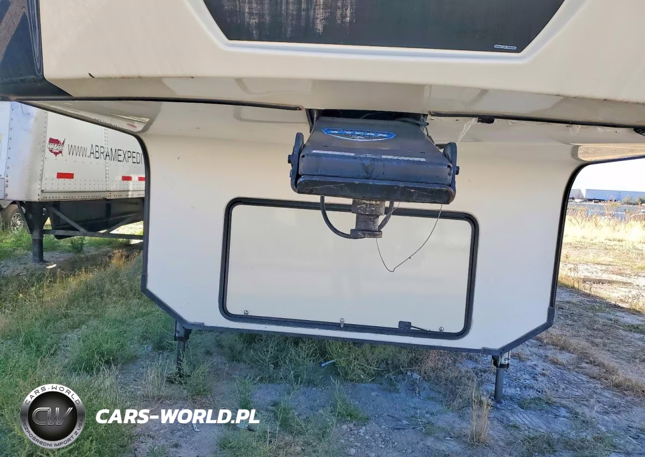 2019 Keystone Alpine Camper VIN:4YDF39021KE780357 - 7