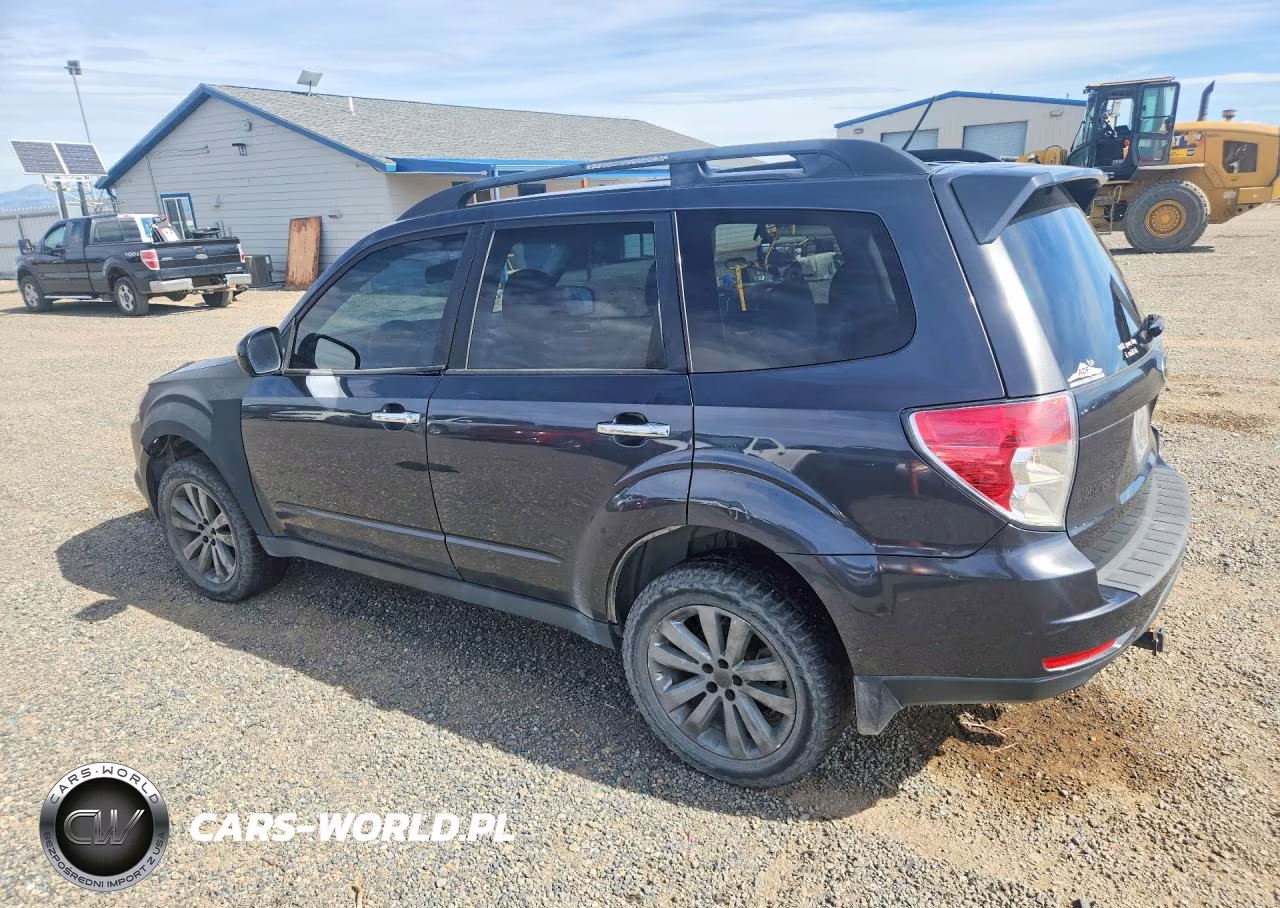 2013 Subaru Forester 2.5X Premium VIN:JF2SHADC1DH408916 - 2