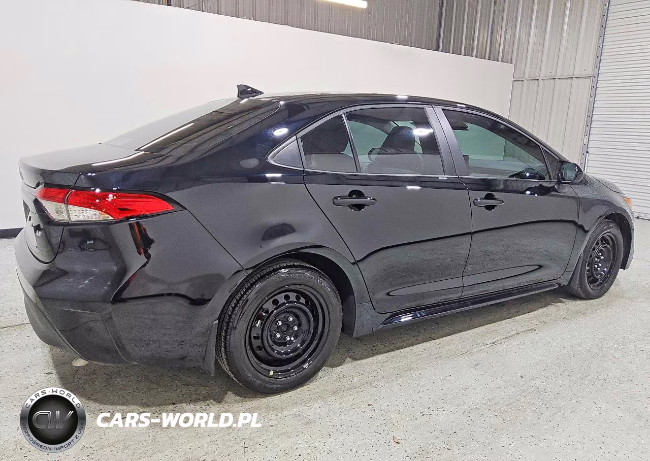 2026 Toyota Corolla Le VIN:5YFB4MDE2TP384318 - 3