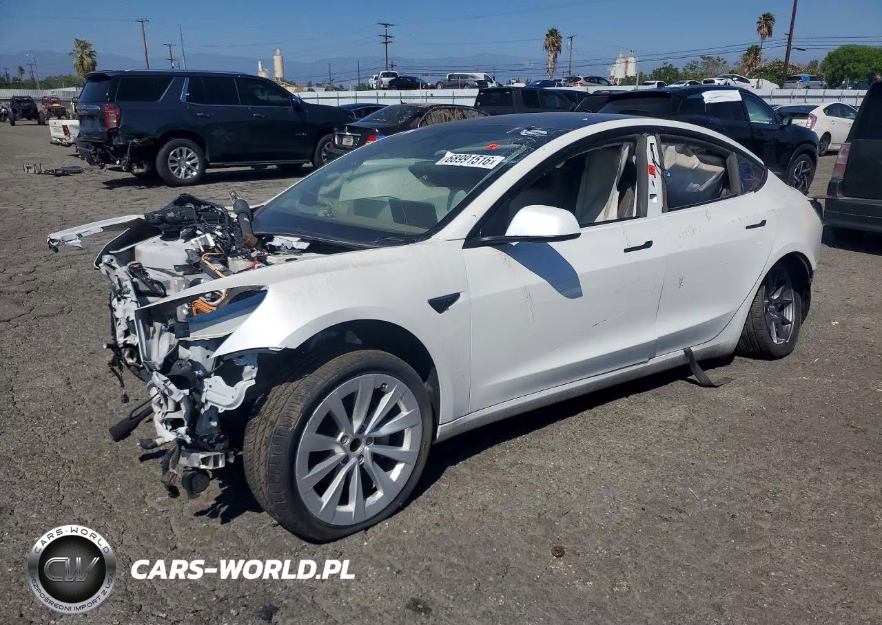 2022 Tesla Model 3 – zdjęcie 1 z 12