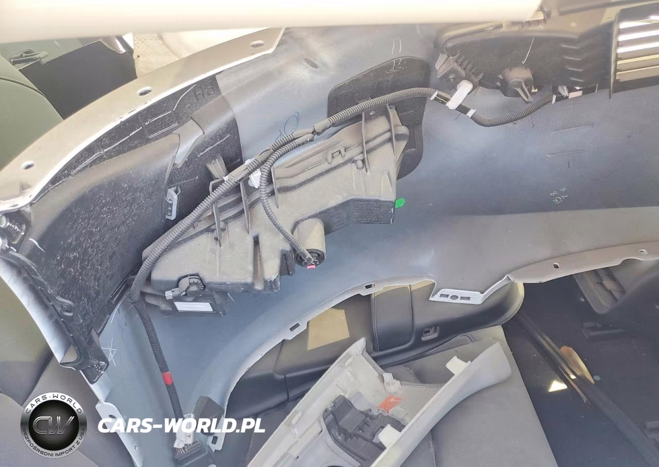 2022 Tesla Model 3 VIN:5YJ3E1EA0NF251681 - 10