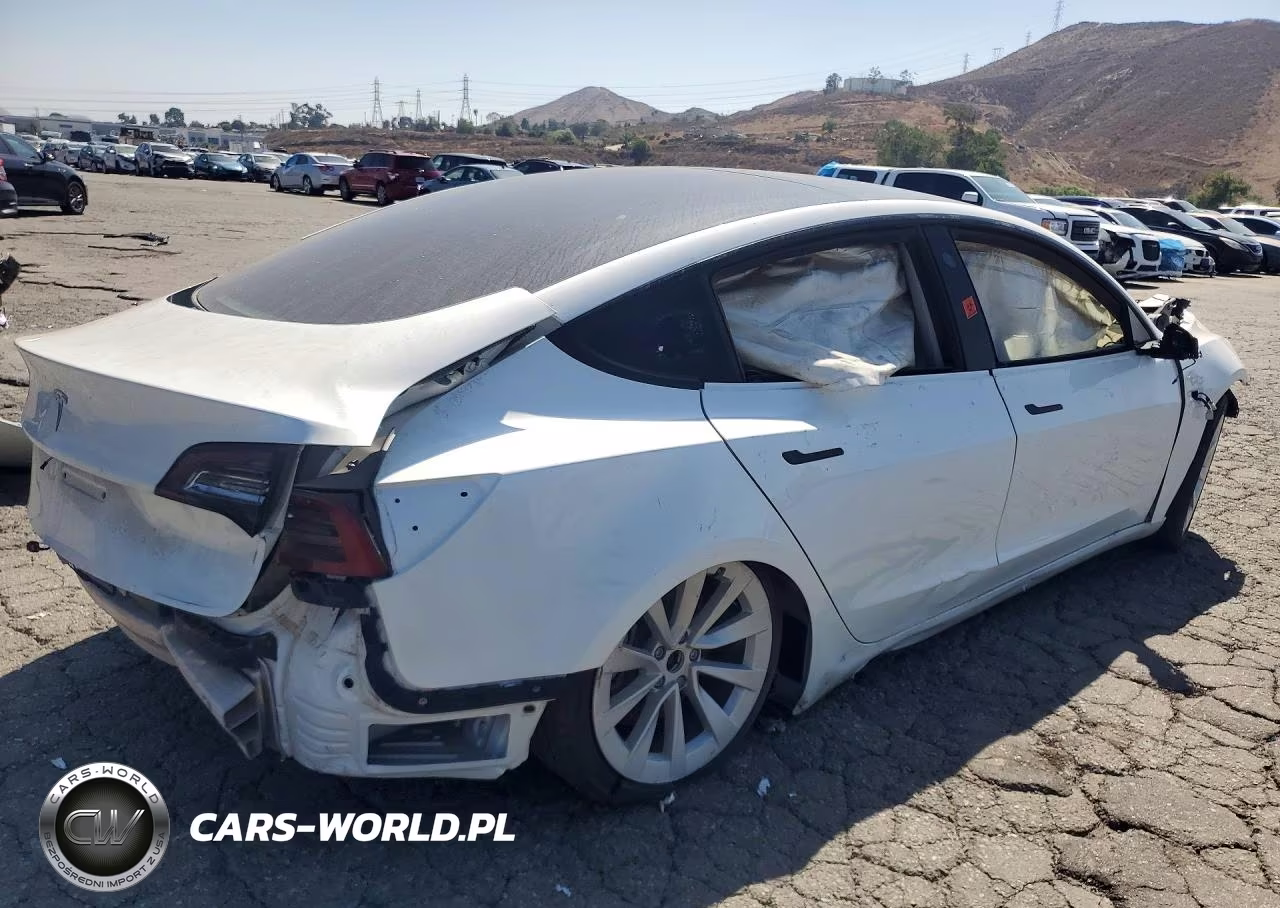 2022 Tesla Model 3 VIN:5YJ3E1EA0NF251681 - 3