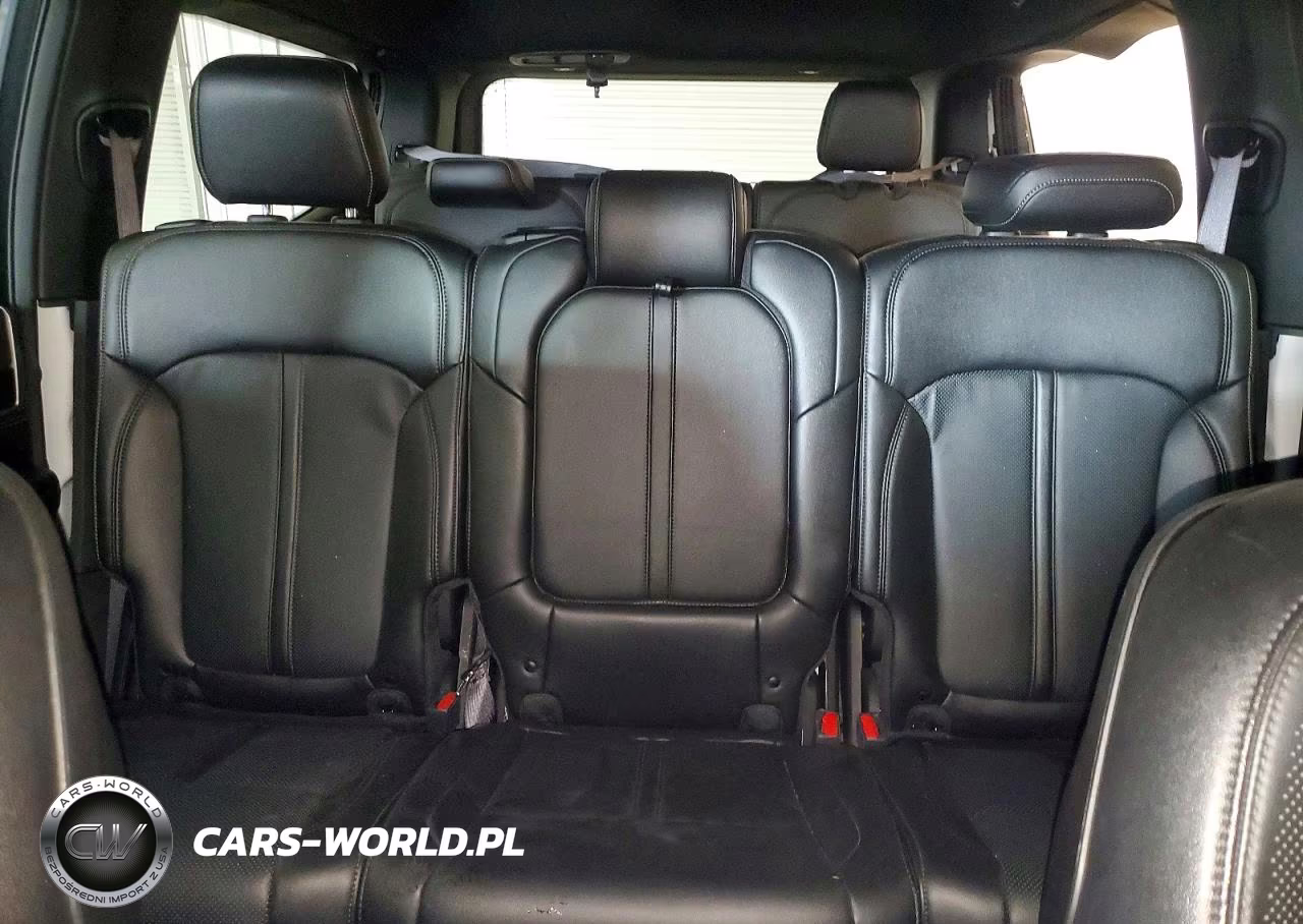 2024 Jeep Wagoneer Series I VIN:1C4SJVAP7RS121592 - 10