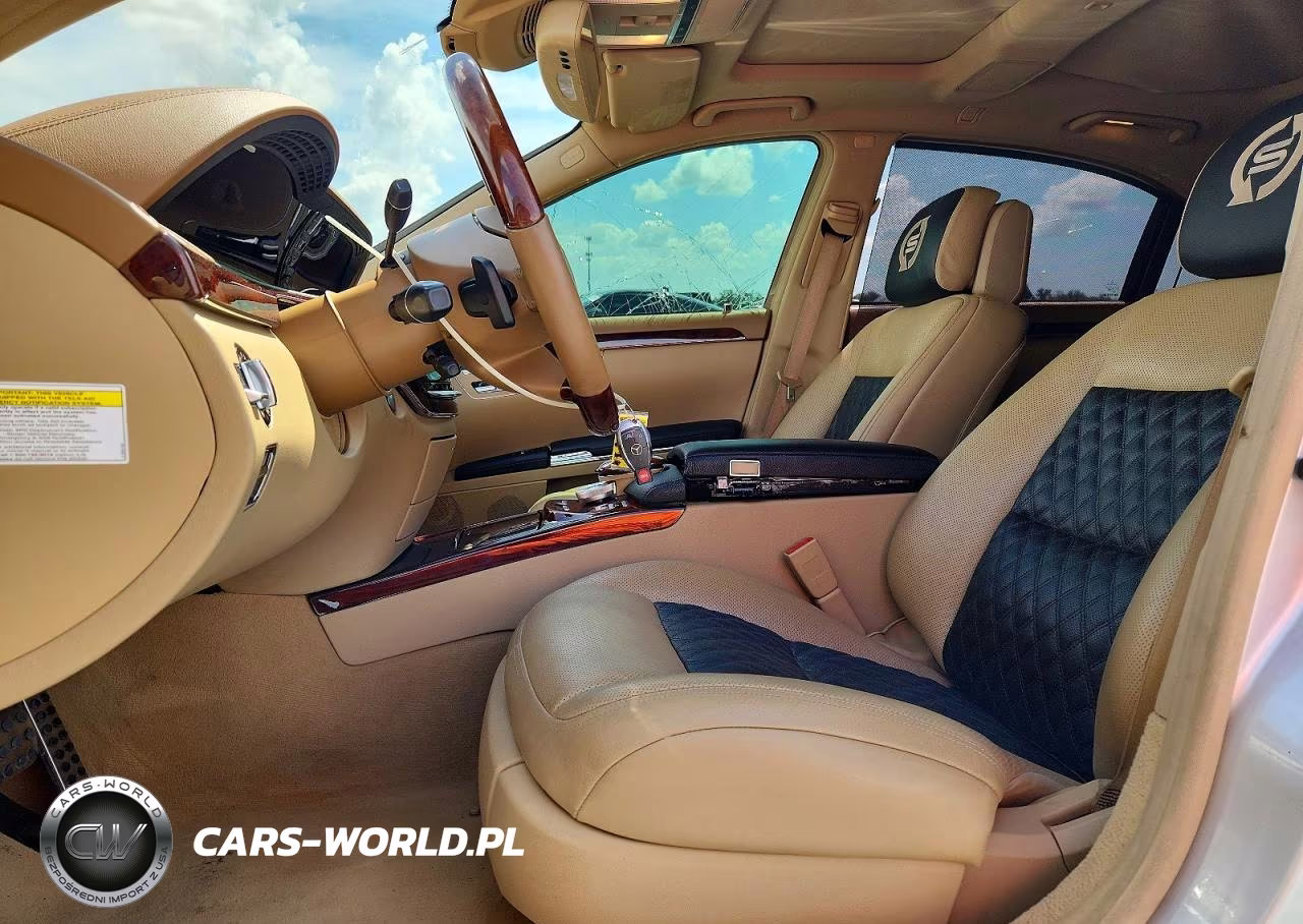 2010 Mercedes-Benz S 550 VIN:WDDNG7BB7AA290134 - 7