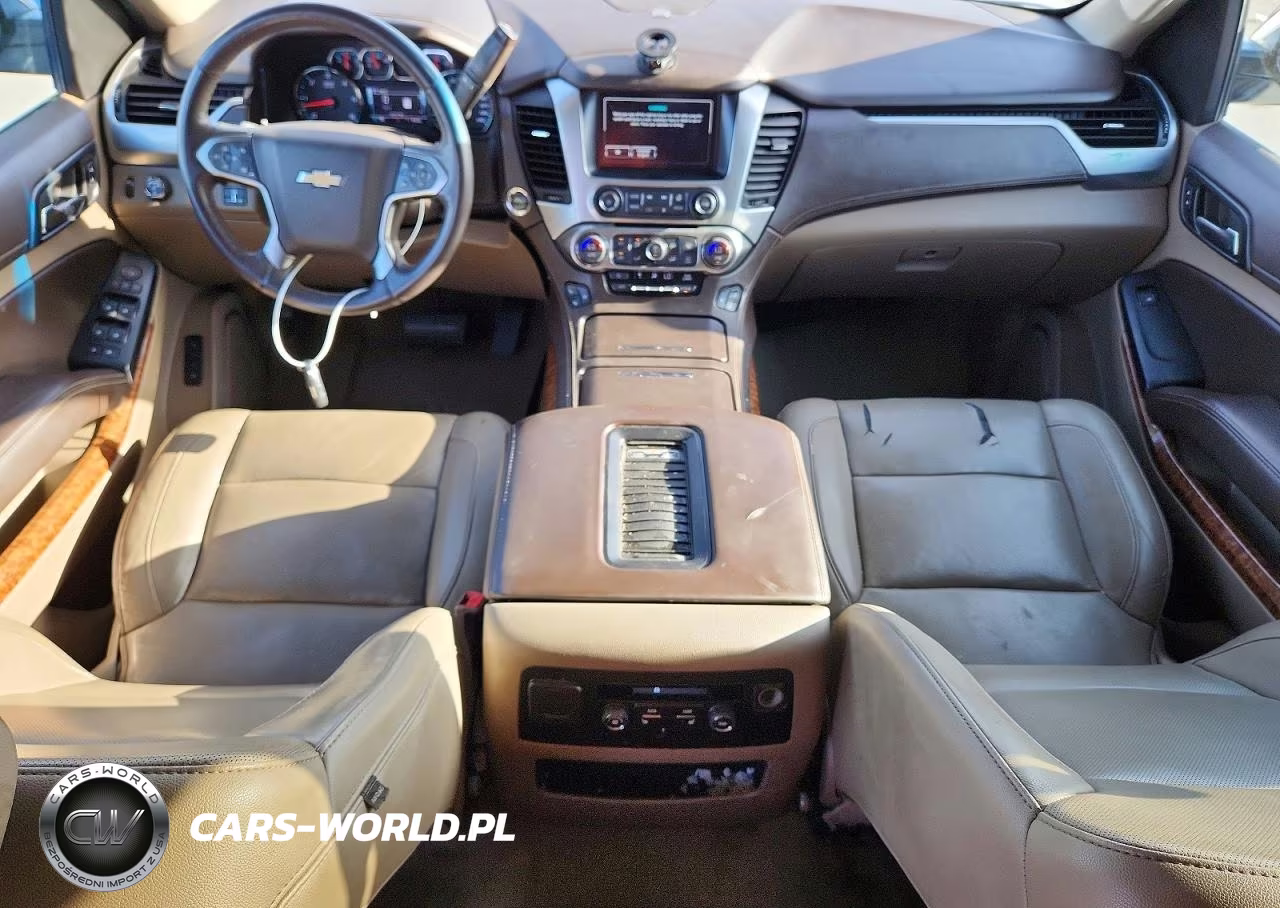 2018 Chevrolet Suburban C1500 Premier VIN:1GNSCJKC5JR379014 - 8