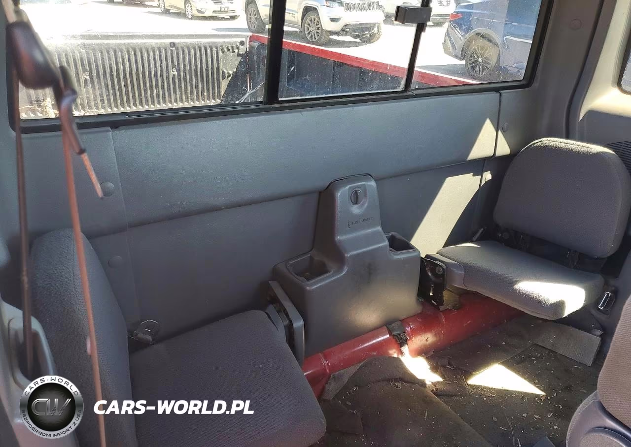 2000 Ford Ranger Super Cab VIN:1FTYR14V4YTA02042 - 10