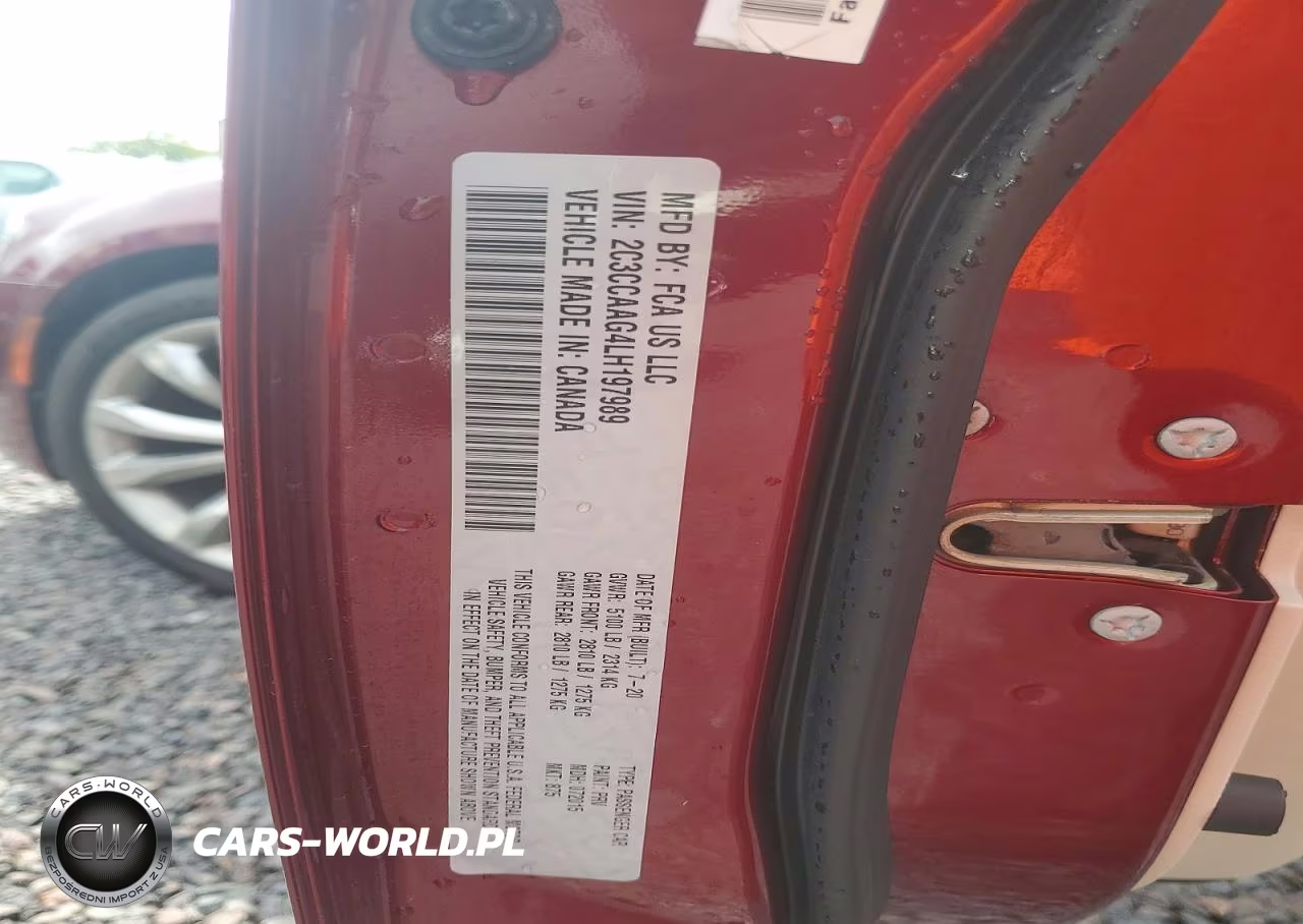 2020 Chrysler 300 Touring VIN:2C3CCAAG4LH197989 - 12