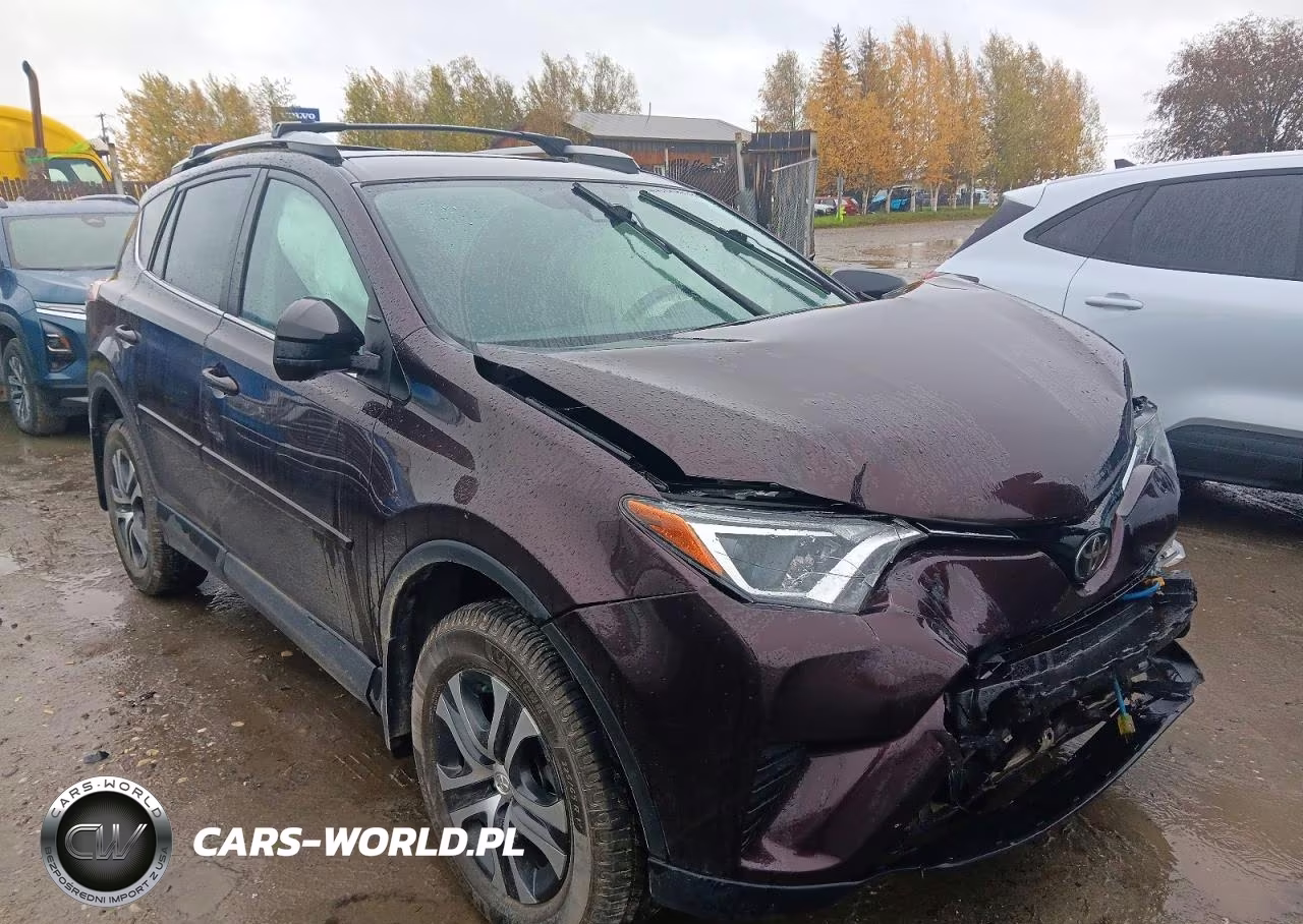 2018 Toyota Rav4 Le VIN:2T3BFREV4JW817209 - 4