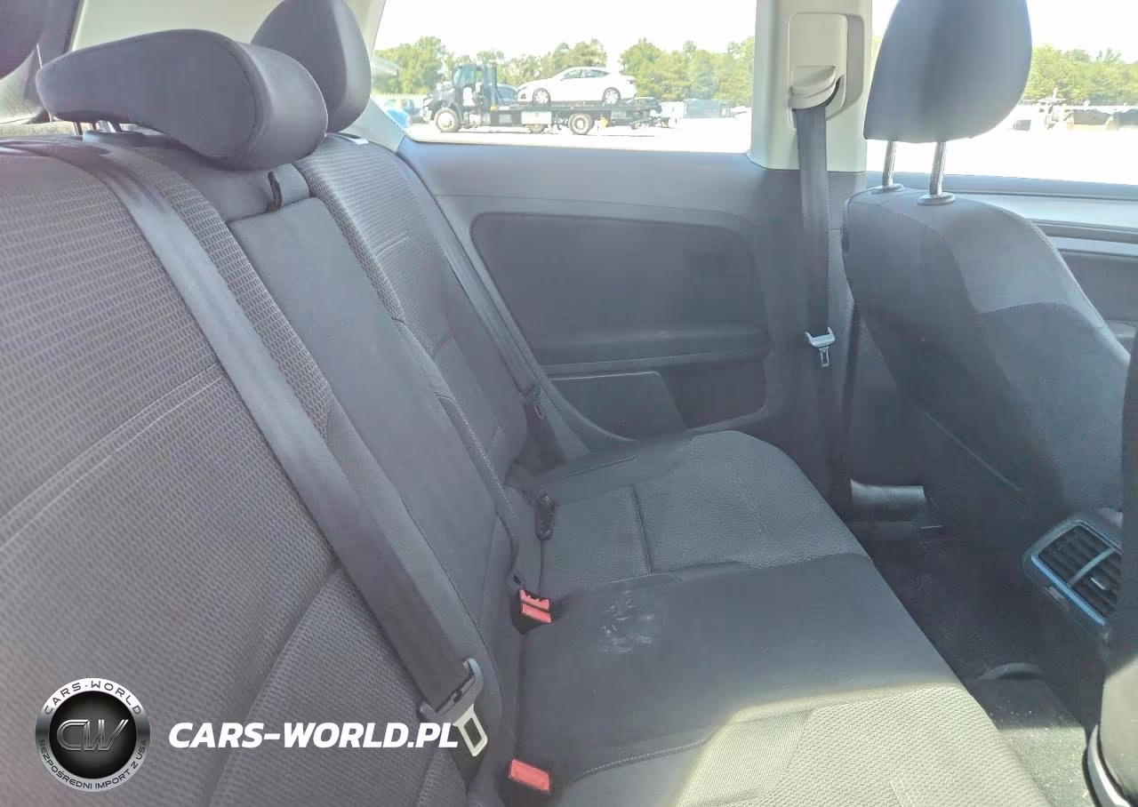 2015 Volkswagen Golf VIN:3VW817AU7FM025880 - 10