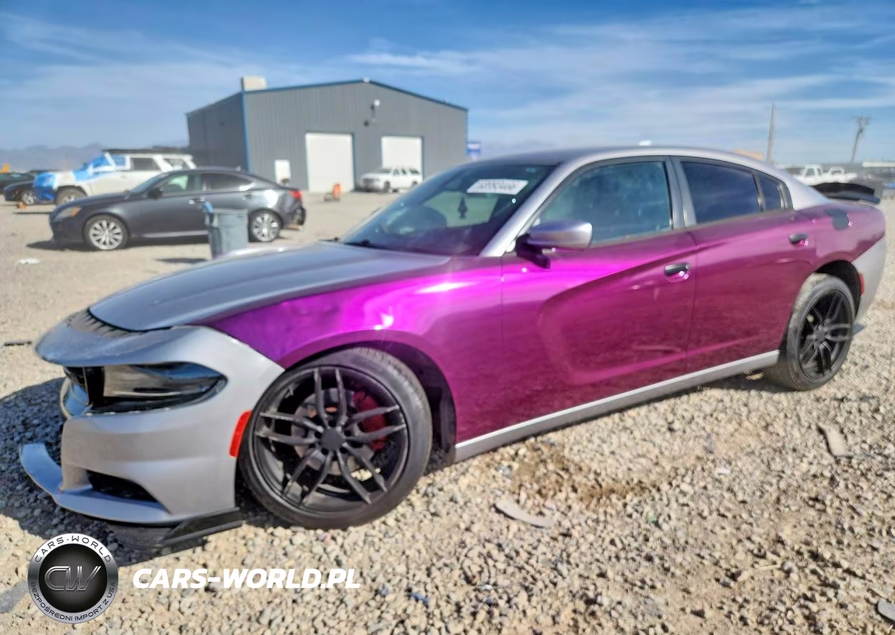 2015 Dodge Charger R-T – zdjęcie 1 z 12
