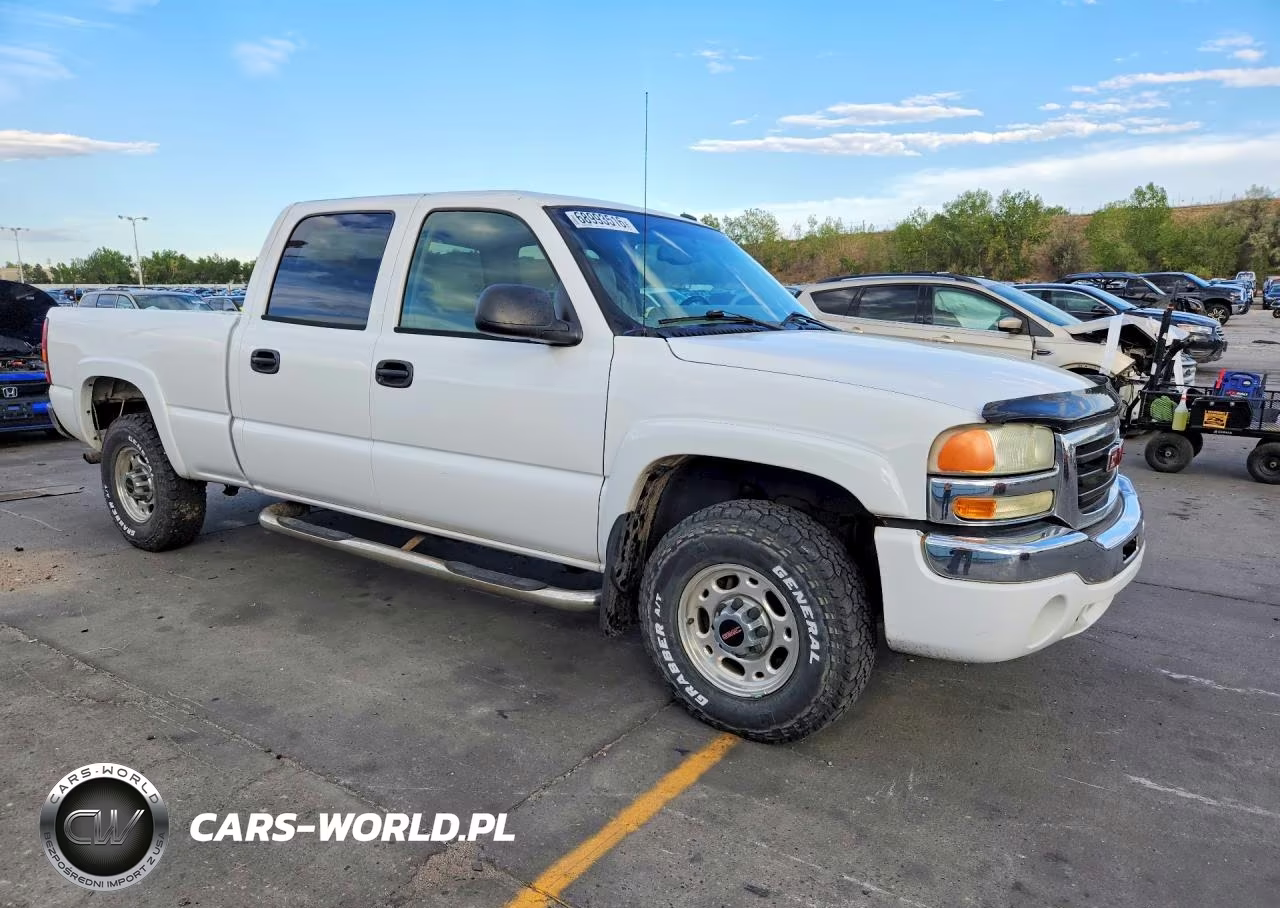 2003 GMC Sierra K1500 Heavy Duty VIN:1GTGK13UX3F232054 - 4