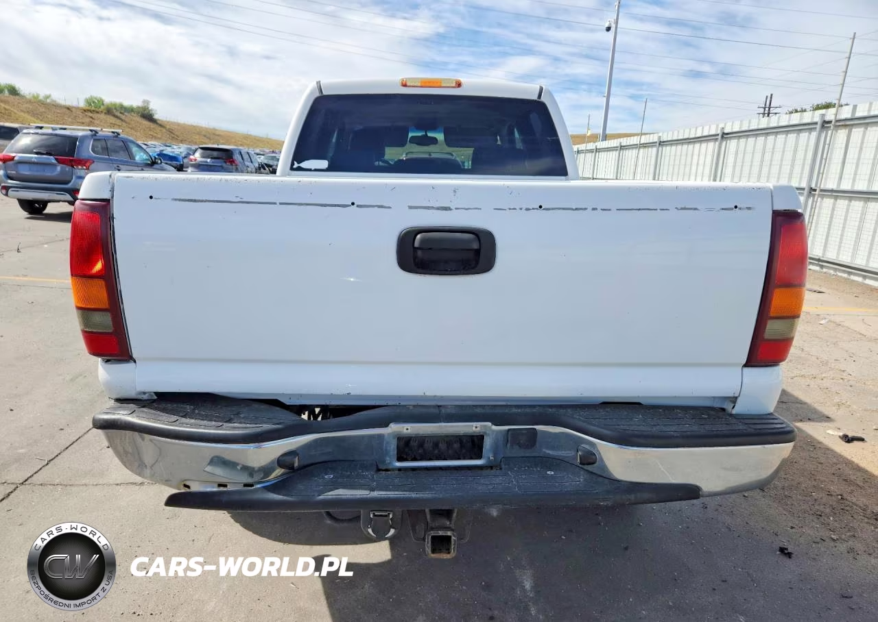 2003 GMC Sierra K1500 Heavy Duty VIN:1GTGK13UX3F232054 - 6