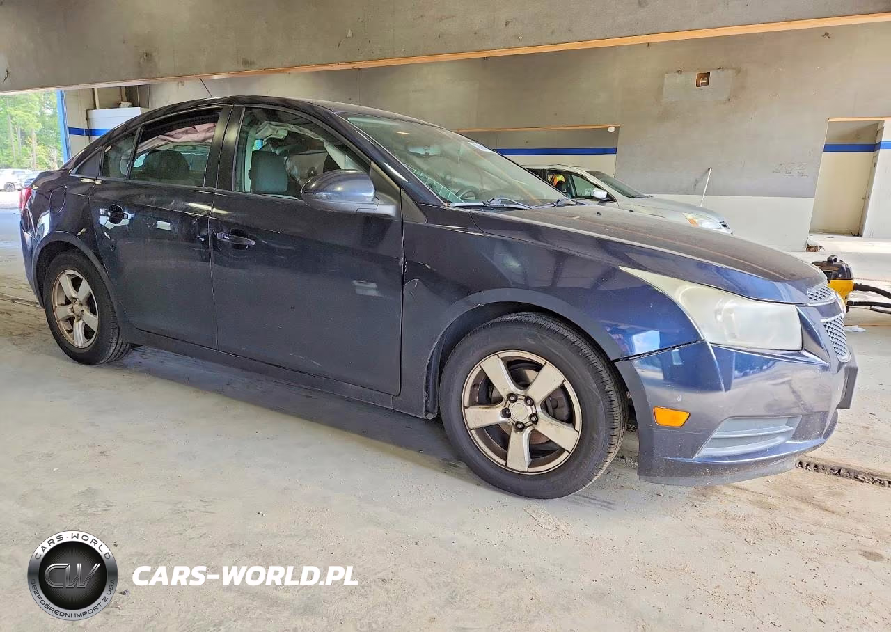 2015 Chevrolet Cruze Ls VIN:1G1PA5SH0F7138240 - 4