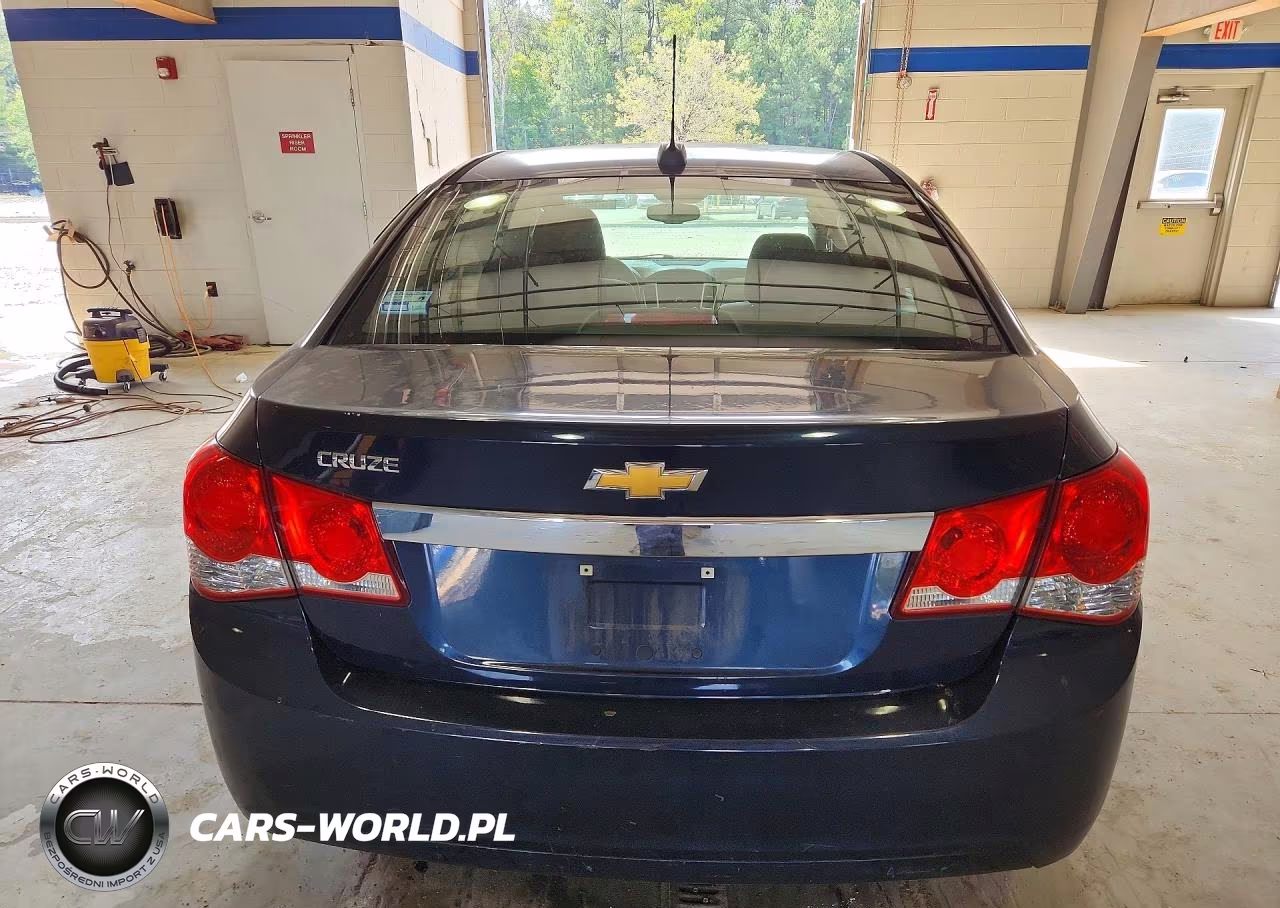2015 Chevrolet Cruze Ls VIN:1G1PA5SH0F7138240 - 6