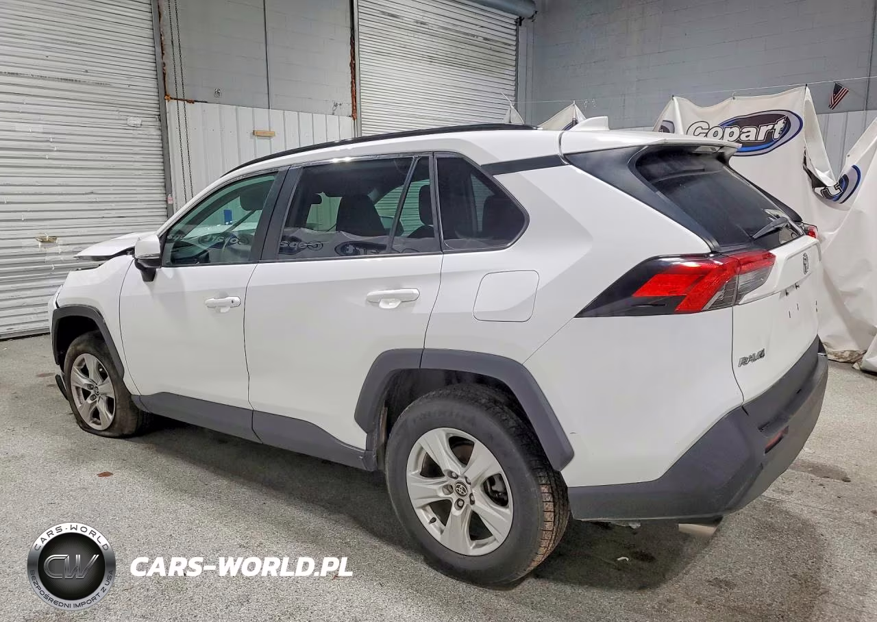 2021 Toyota Rav4 Xle VIN:2T3P1RFV0MW200607 - 2