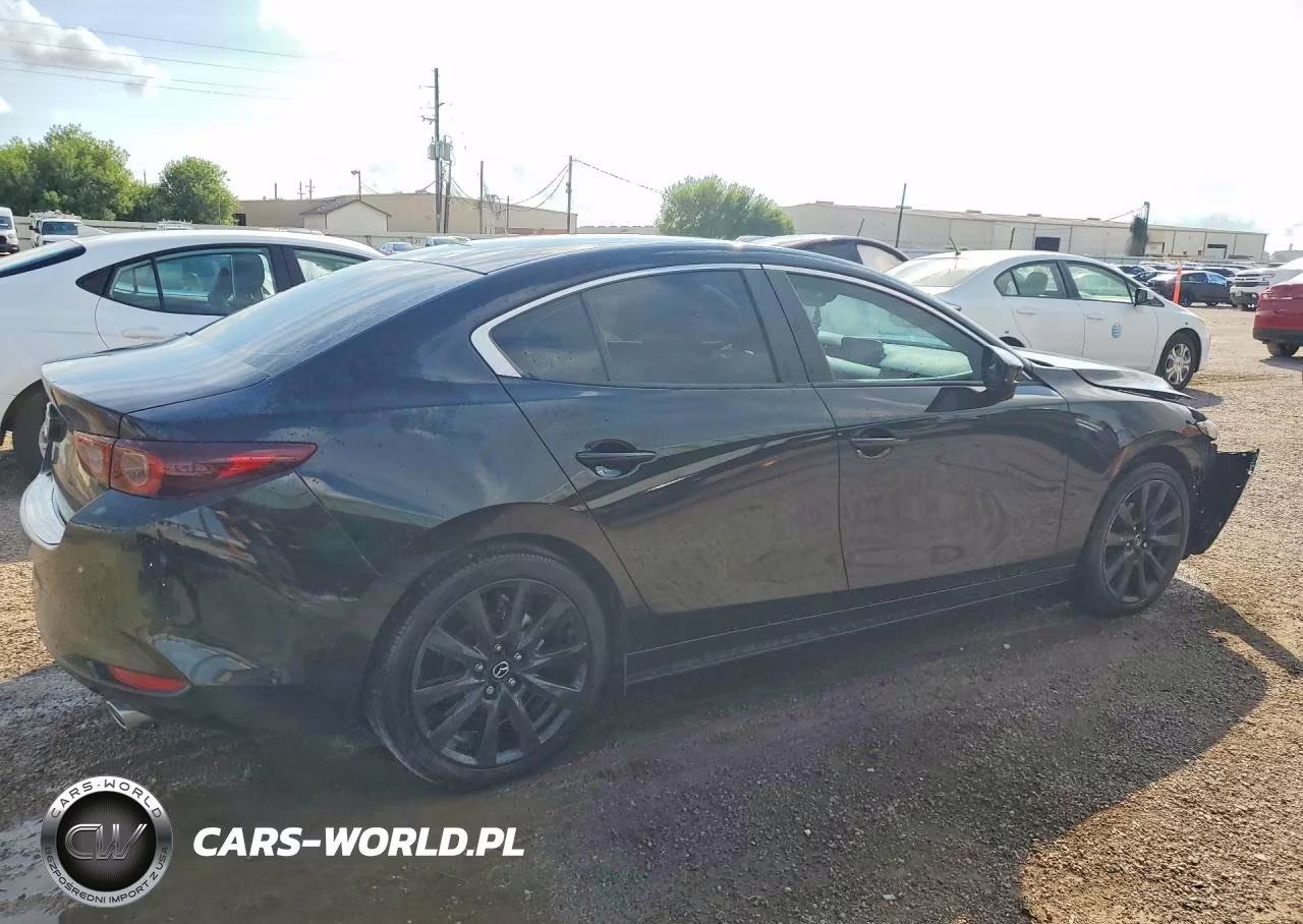 2026 Mazda 3 Select Sport VIN:JM1BPABL4T1888817 - 3