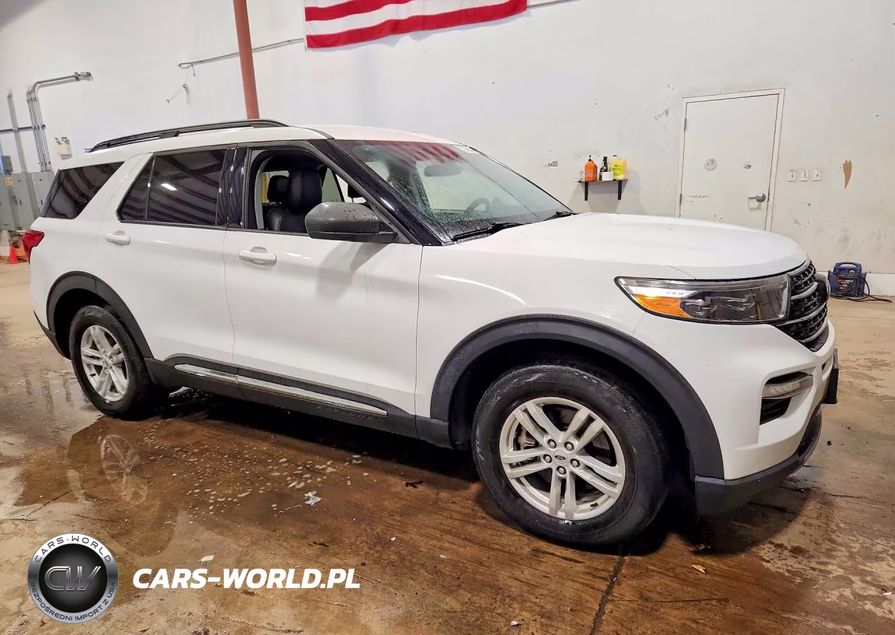 2023 Ford Explorer Xlt VIN:1FMSK7DH4PGC02106 - 4