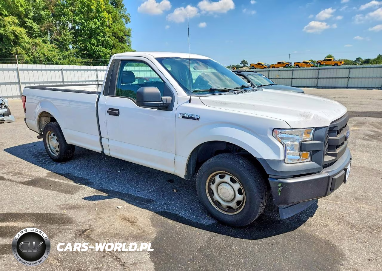 2017 Ford F150 VIN:1FTMF1C81HKE03489 - 4