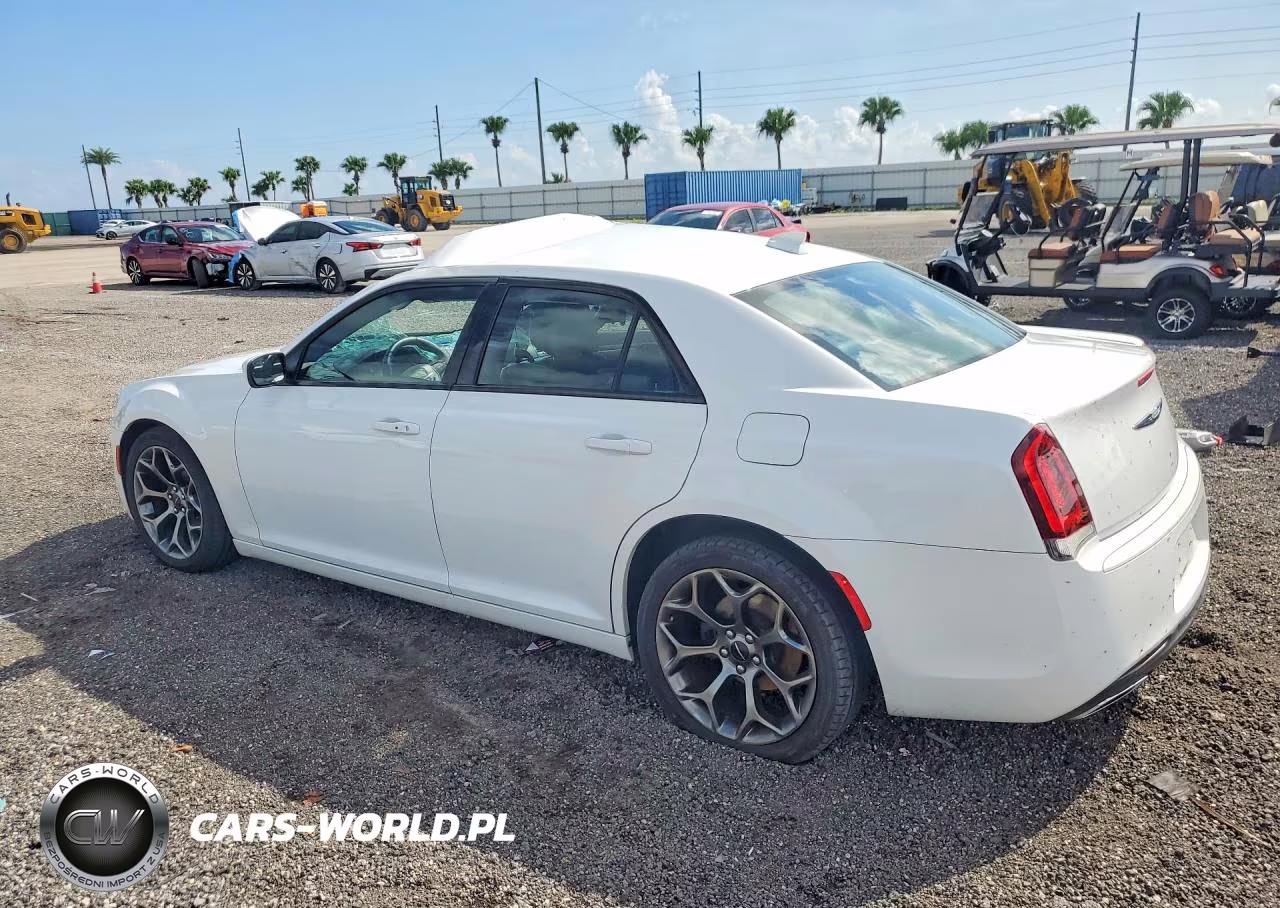 2018 Chrysler 300 S VIN:2C3CCABG7JH278190 - 2