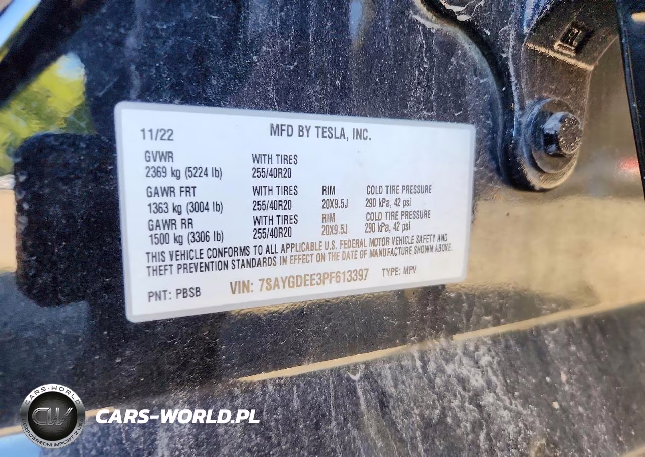 2023 Tesla Model Y VIN:7SAYGDEE3PF613397 - 13