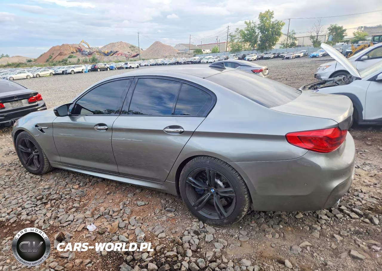 2018 BMW M5 VIN:WBSJF0C50JB283413 - 2