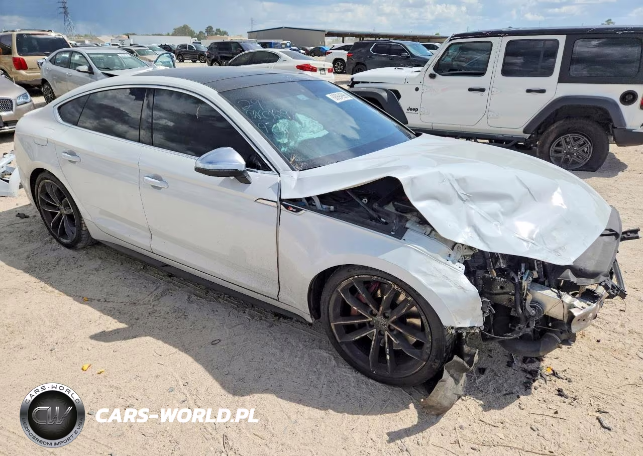 2018 Audi S5 Prestige VIN:WAUC4CF52JA009751 - 4