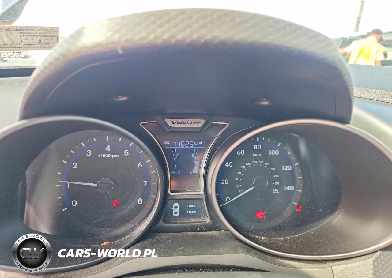 2013 Hyundai Veloster Turbo VIN:KMHTC6AE8DU125467 - 9