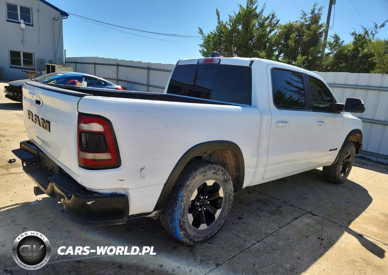 2020 Ram 1500 Rebel VIN:1C6RRELT9LN303566 - 3