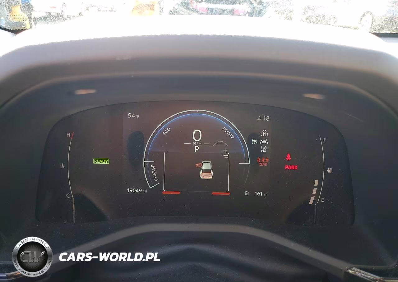 2025 Toyota Camry Le VIN:4T1DAACK0SU150814 - 9