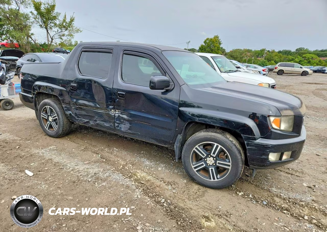 2012 Honda Ridgeline Sport VIN:5FPYK1F71CB551199 - 4
