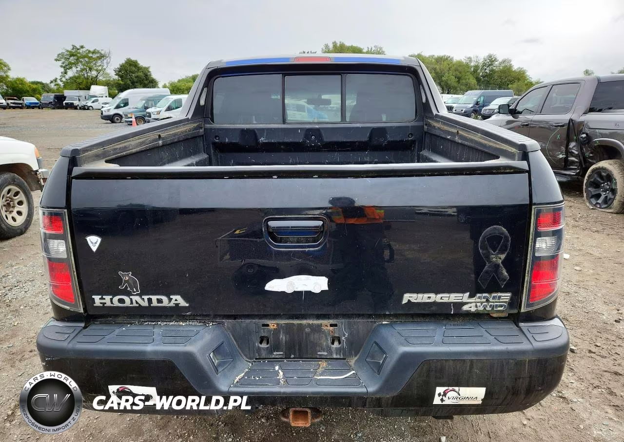 2012 Honda Ridgeline Sport VIN:5FPYK1F71CB551199 - 6