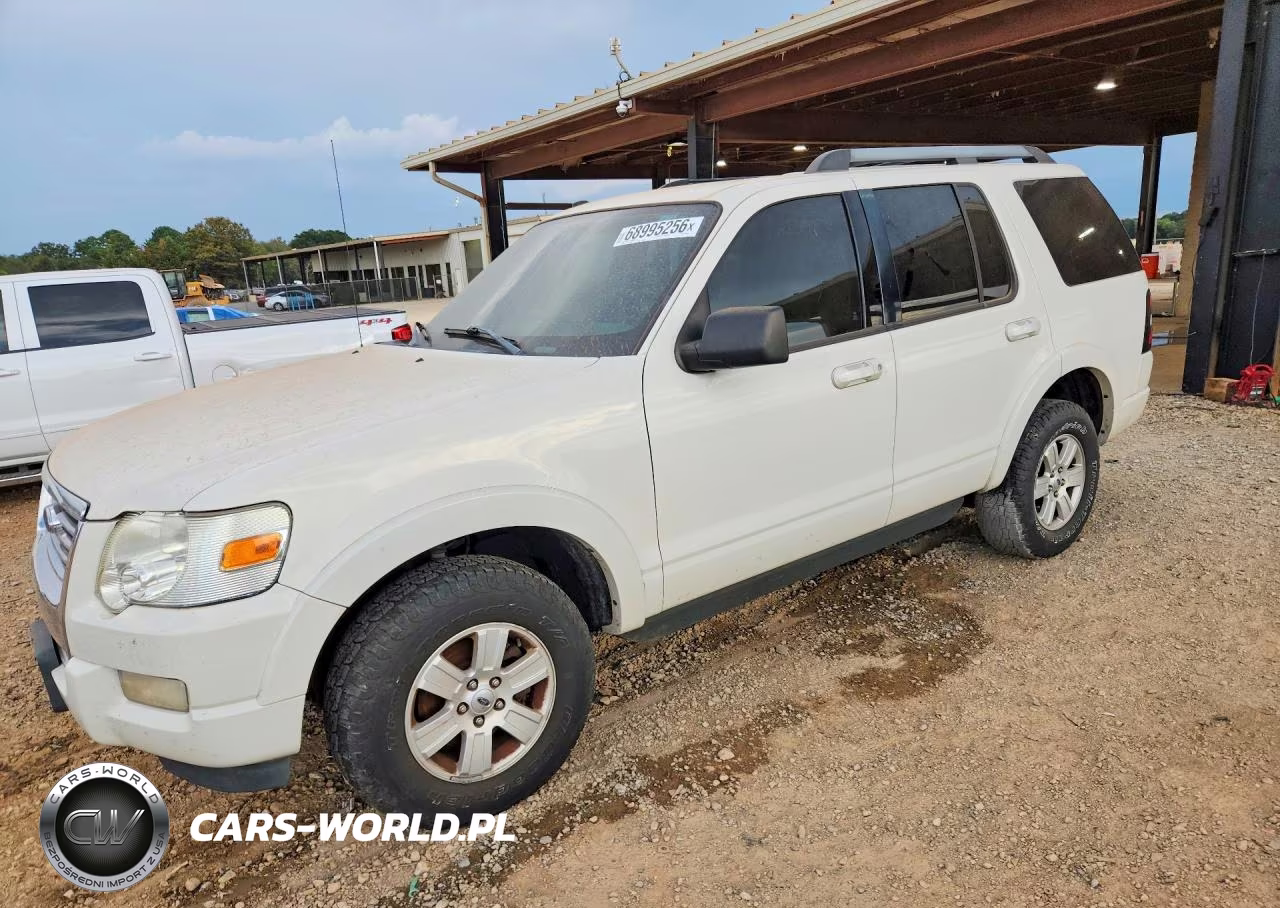 2010 Ford Explorer Xlt