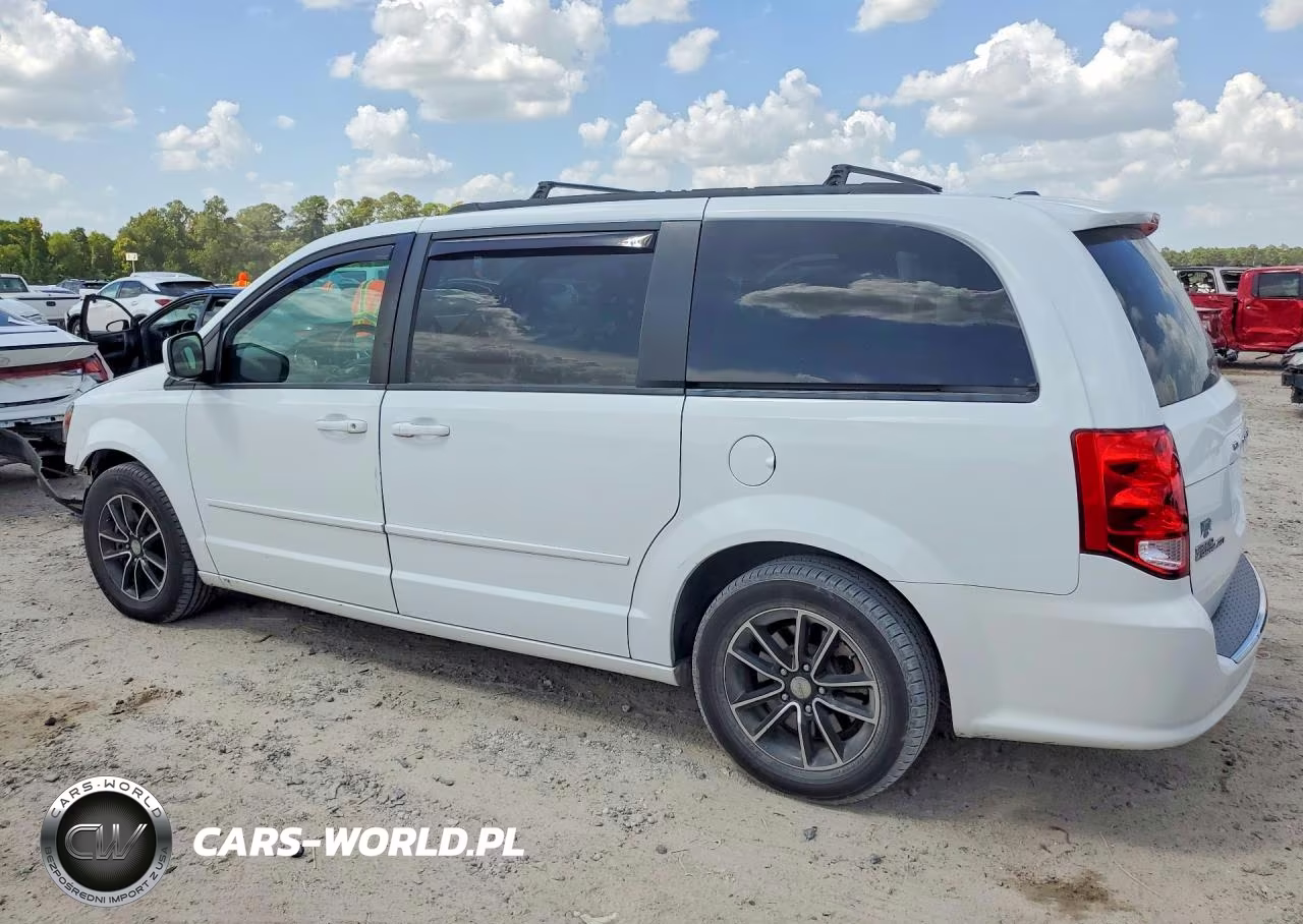 2017 Dodge Grand Caravan Gt VIN:2C4RDGEG3HR546190 - 2