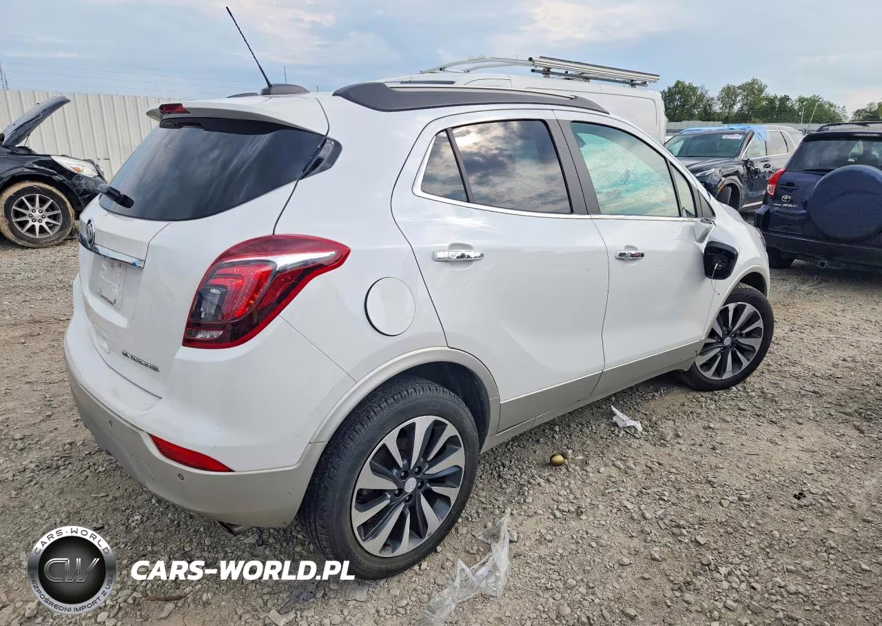 2020 Buick Encore Essence VIN:KL4CJCSB8LB048083 - 3