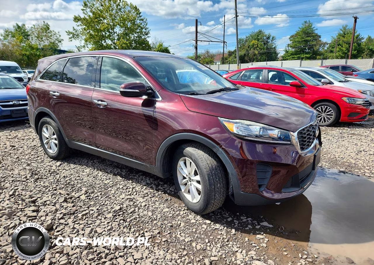 2019 Kia Sorento Lx V6 VIN:5XYPG4A59KG484095 - 4