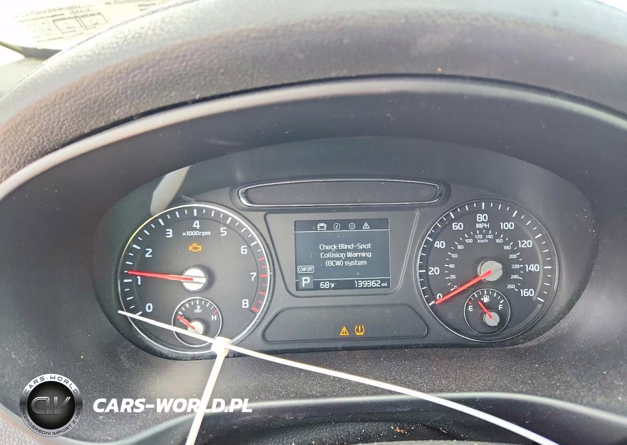 2019 Kia Sorento Lx V6 VIN:5XYPG4A59KG484095 - 9