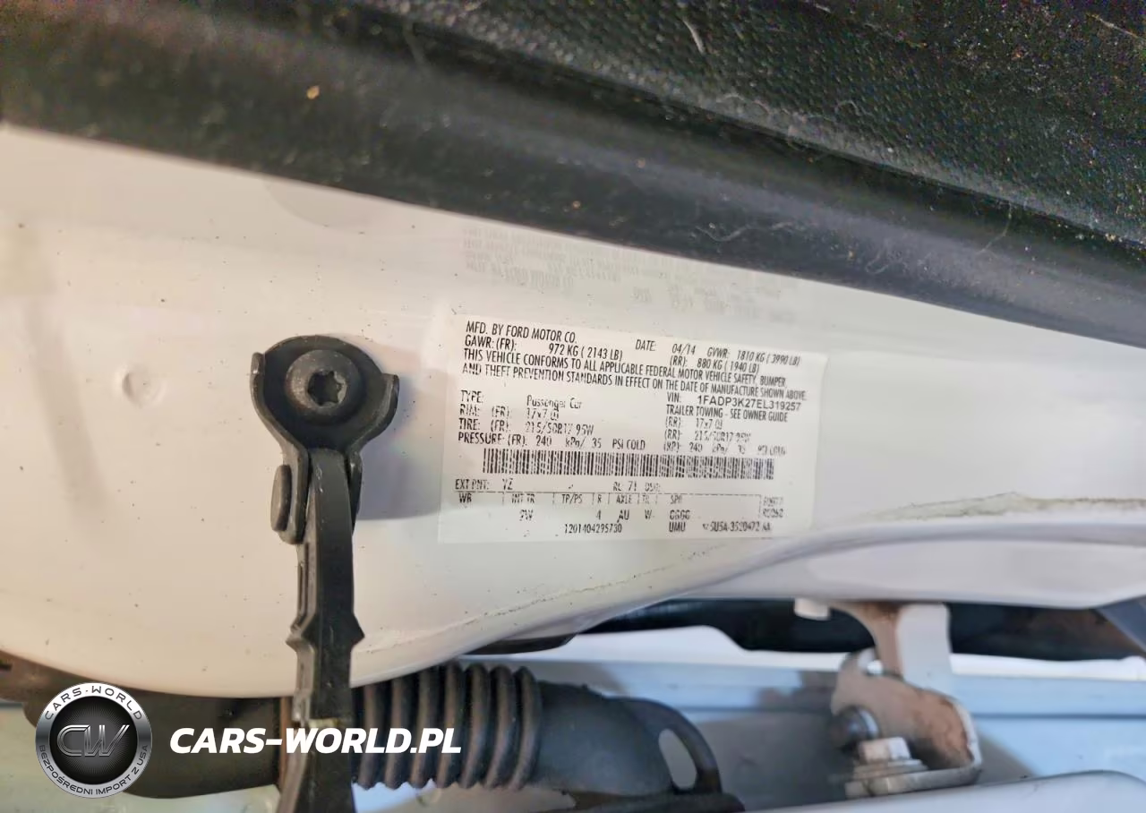 2014 Ford Focus Se VIN:1FADP3K27EL319257 - 13