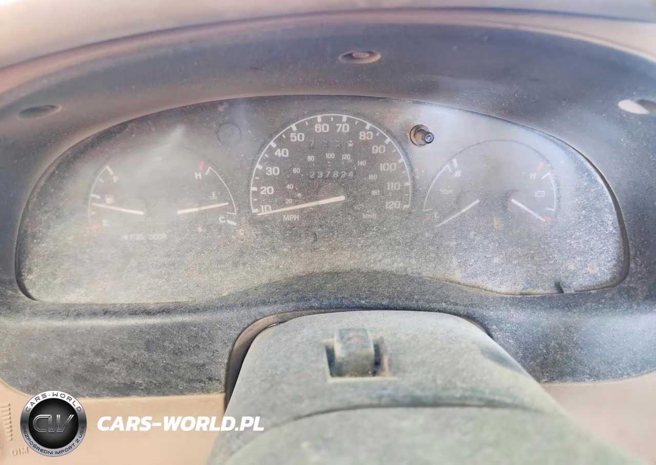 1998 Ford Ranger VIN:1FTYR10C2WUC03255 - 9