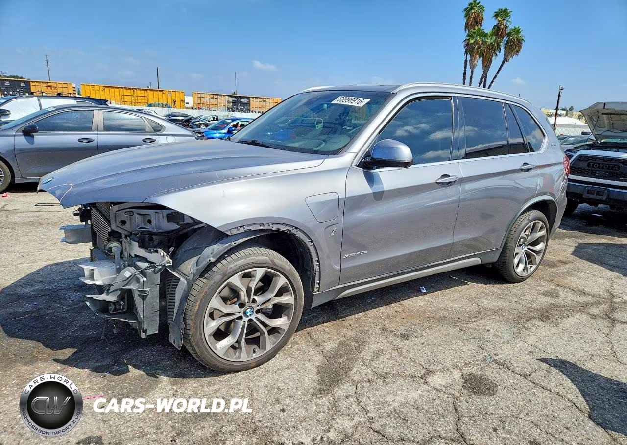 2018 BMW X5 Xdr40E VIN:5UXKT0C50J0W03537 - 1