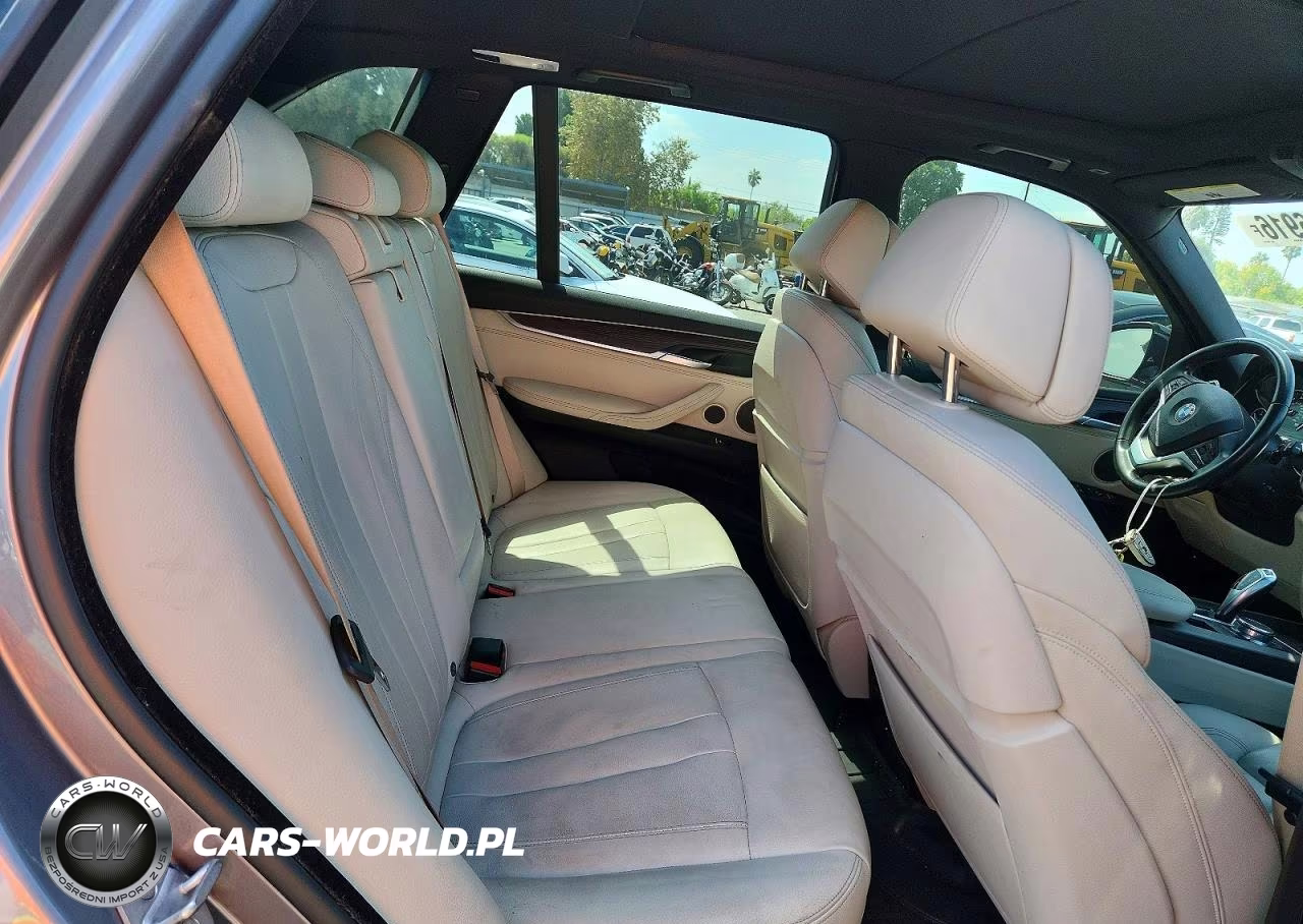 2018 BMW X5 Xdr40E VIN:5UXKT0C50J0W03537 - 11