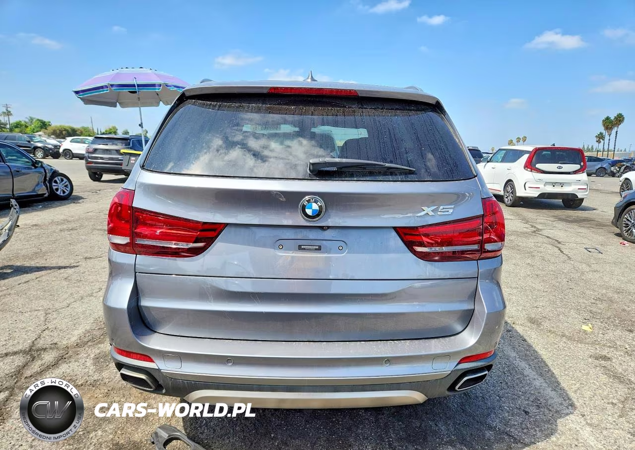 2018 BMW X5 Xdr40E VIN:5UXKT0C50J0W03537 - 6
