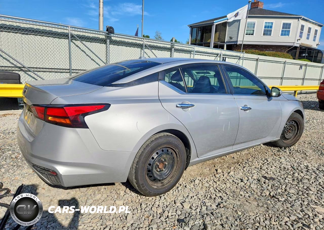 2019 Nissan Altima S VIN:1N4BL4BV3KC255832 - 3