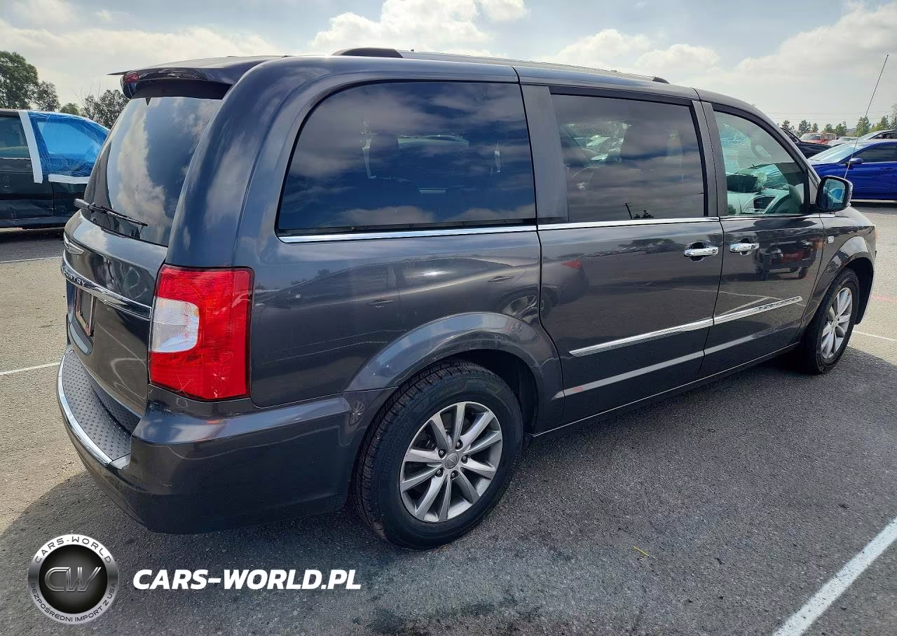 2014 Chrysler Town & Country Touring L VIN:2C4RC1CG2ER420059 - 3