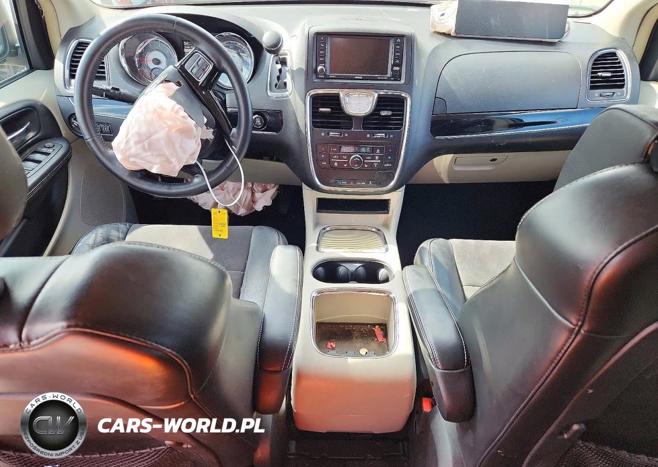 2014 Chrysler Town & Country Touring L VIN:2C4RC1CG2ER420059 - 8